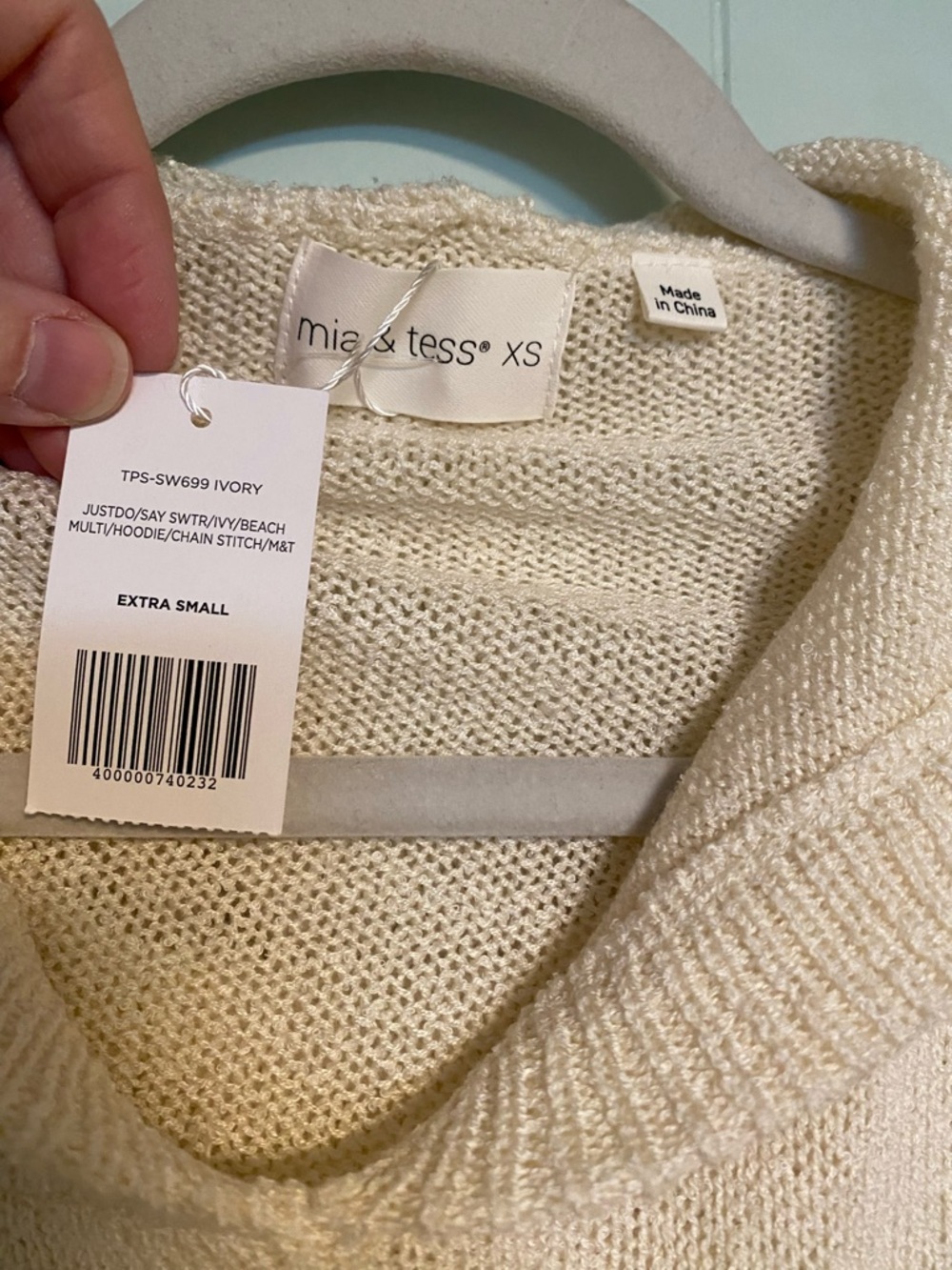 NWT Mia & Tess Cream 'Beach' Hooded Sweater XS - Picture 3 of 6